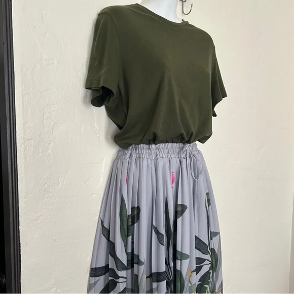 Ted Baker London Bobbyn pistachio pleated midi dress, mixed media size 10 - Picture 7 of 10